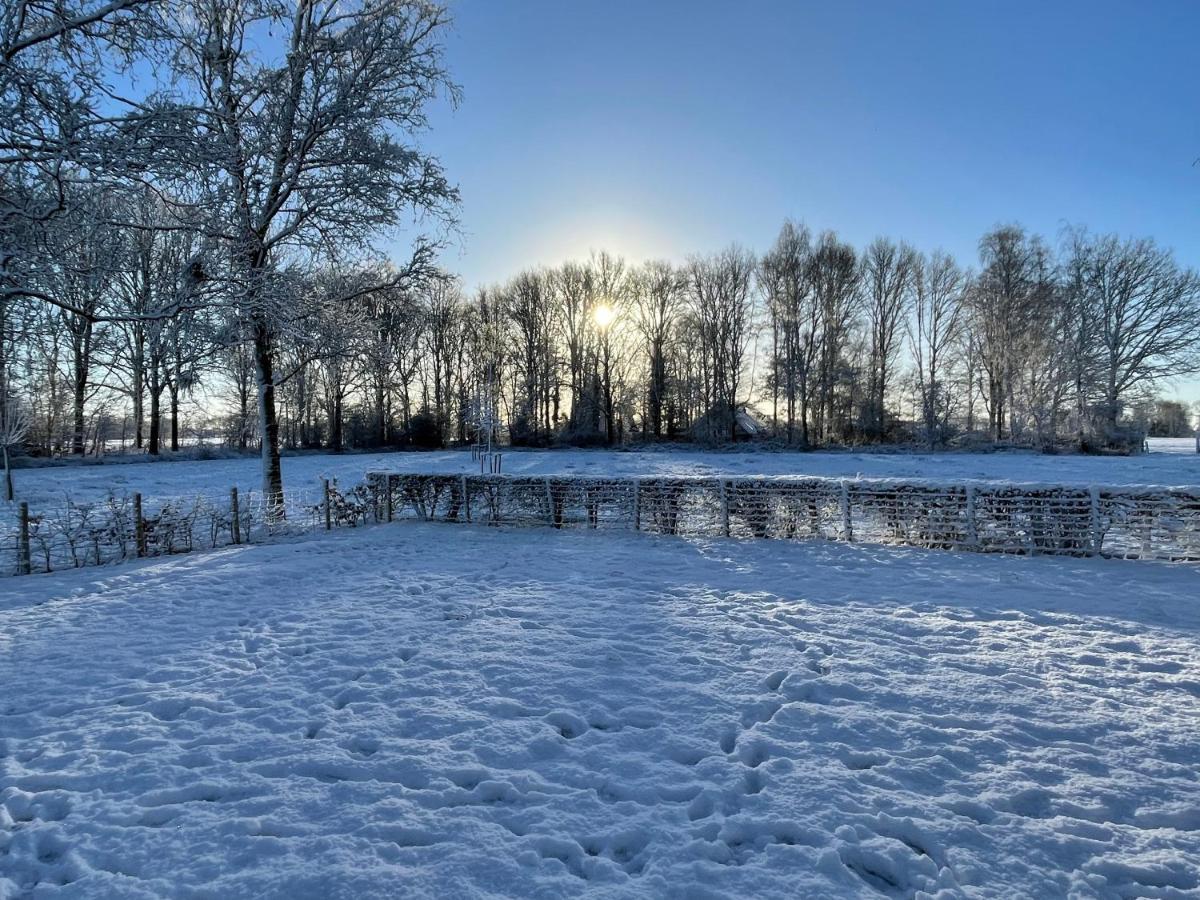 Klein Bosland By Logeren Bij Saar Villa Wijnjewoude ภายนอก รูปภาพ
